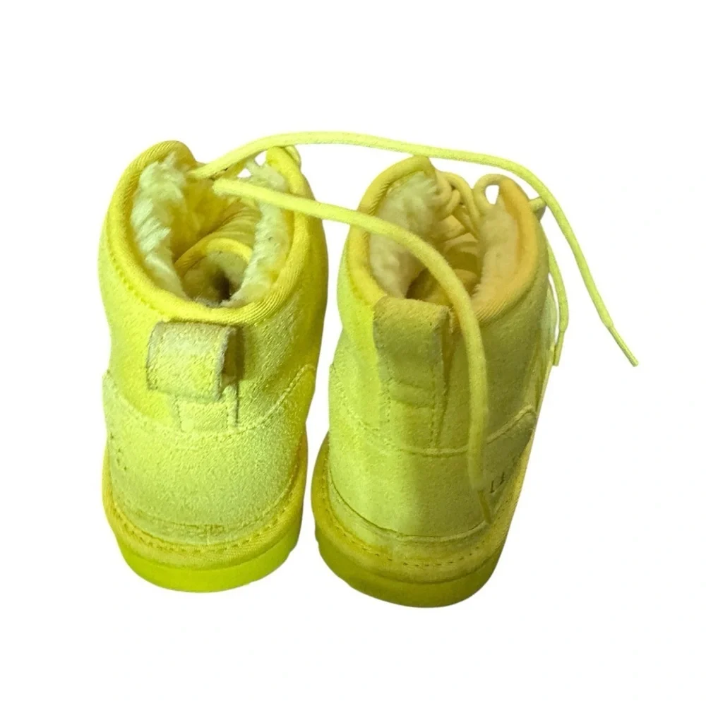 UGG extra excellent